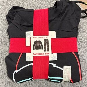 NWT Bottoms Out Men's Black Fleece PJ Set